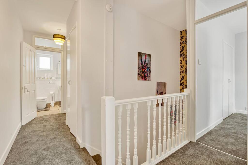 Lovely 3-Bed Clapham Common London Kültér fotó
